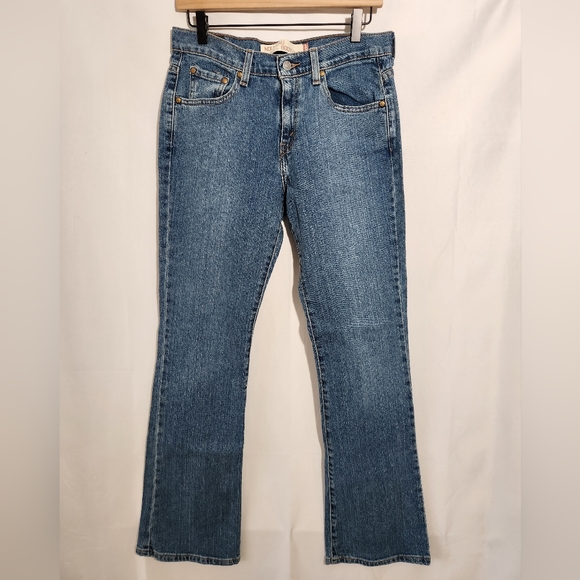 Vintage Y2K Levi's 515 Nouveau Bootcut Jeans, size 8M - Picture 5 of 11